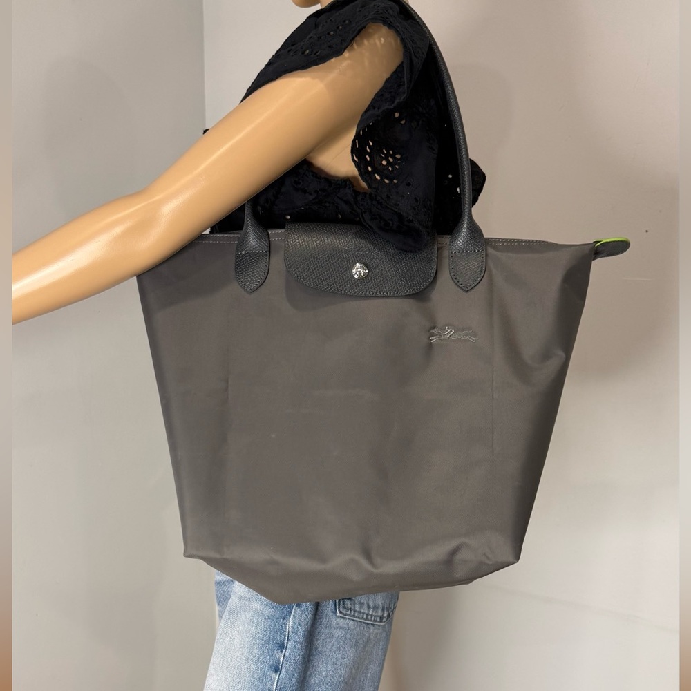 Longchamp Le Pliage large Graphite Nylon Leather Handles Pre-Owned like a new